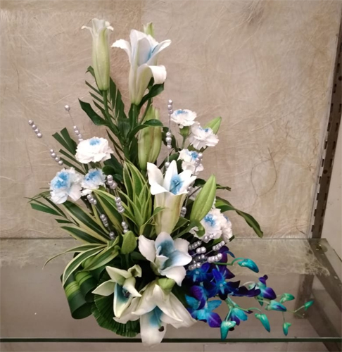 Blue Flowers Basket cake delivery Delhi