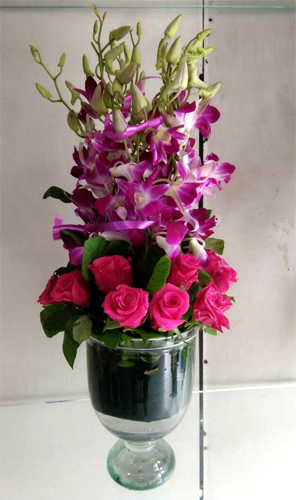 Vase Arrangement of Orchid & Roses cake delivery Delhi