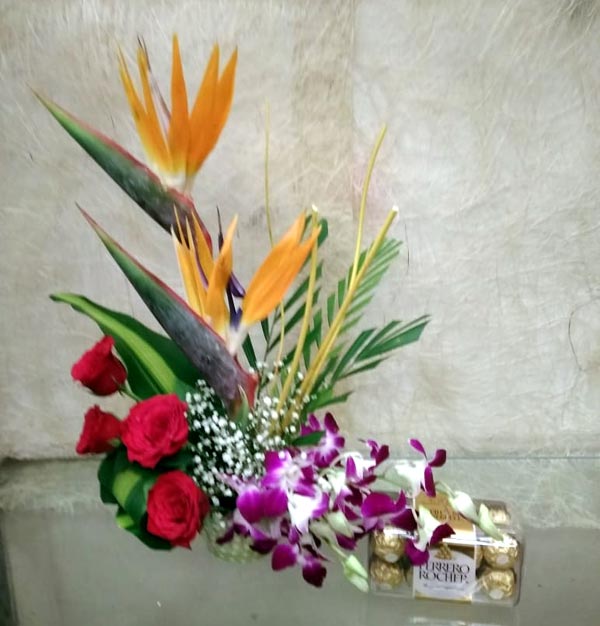 BOP & Roses Orchids with Ferrero Rocher Box cake delivery Delhi