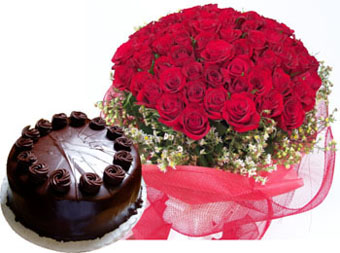 A hand bunch of 50 Roses and 1kg chocolate truffle cake cake delivery Delhi